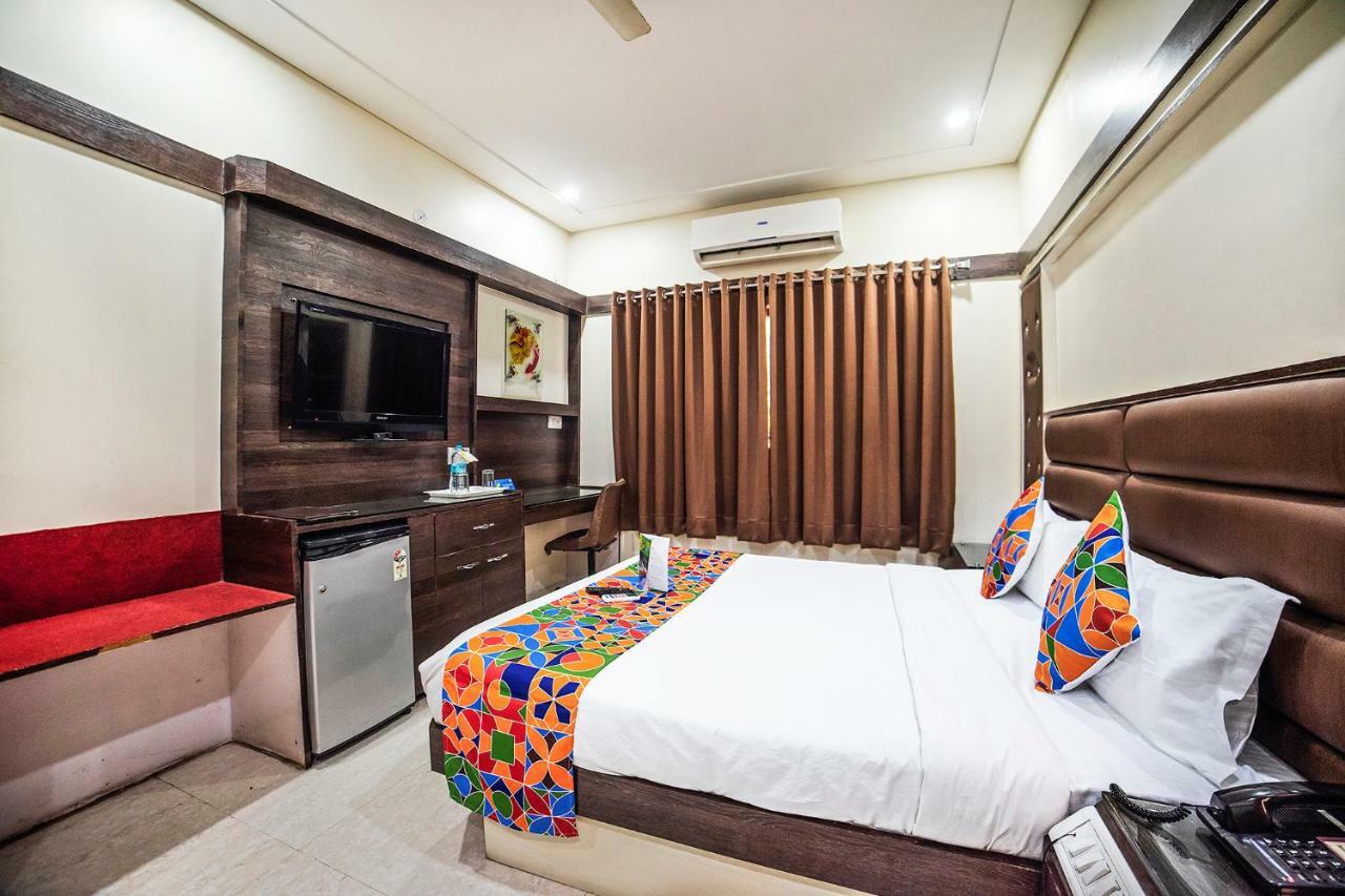 Fabhotel Santoor Geeta Bhawan Square إندور المظهر الخارجي الصورة